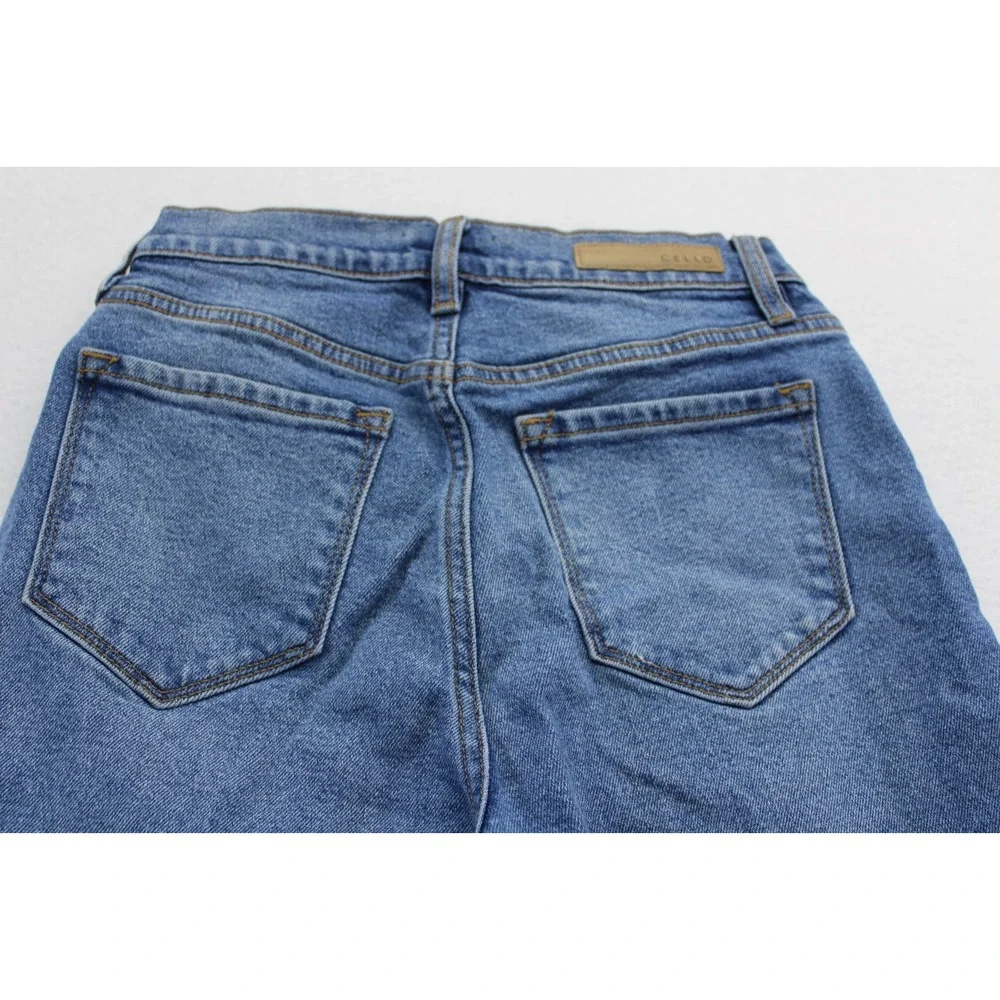 Women's High Rise Tapered Jeans Size 5 Blue Denim Mom Jeans High Waist